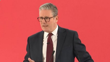 Government’s ‘failed’ asylum system offers false hope to migrants, says Starmer