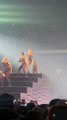 The Eras Tour : J'ai assisté à la première date de Taylor Swift à La Défense Arena de Paris, le 9 mai 2024. Vidéo de sa performance sur 