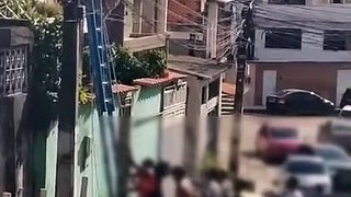 Funcionário sofre descarga elétrica durante trabalho na Suburbana