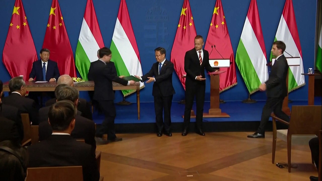 Xi Jinping in Ungarn: 'Beste Beziehungen in der Geschichte beider Länder'
