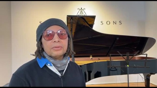 L'emozionante viaggio in musica nel mondo di Sananda Maitreya