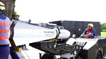 مناورة جوية بالذخيرة الحية للقوات التايوانية