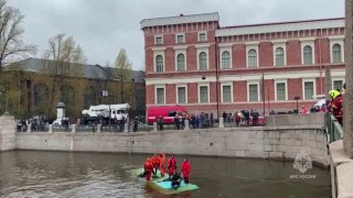 Al menos tres fallecidos al caer un autobús a un río en San Petersburgo