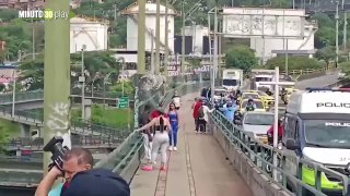 Lamentable Cuerpo desnudo fue avistado en el río Medellín por el Puente de la Madre Laura