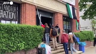 Bruxelles, gli studenti filopalestinesi occupano un edificio dell'universita'