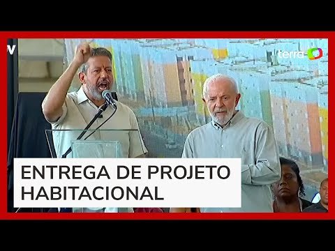 Arthur Lira é vaiado em evento e recebe defesa de Lula em Alagoas