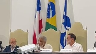 Gilberto Gil marca presença em lançamento de Cátedra com seu nome na UFBA