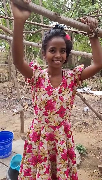 इतना दिनों के बाद बारिश में मस्ती किए  इस गर्मी के बाद पहली बारिश full enjoy  this summer first rain