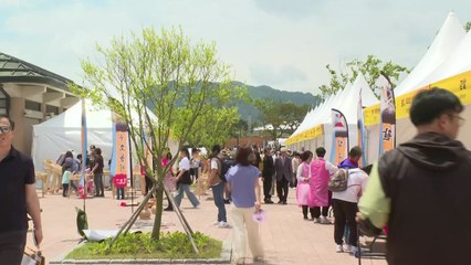 [날씨] 전국 강풍 동반 비...정읍 '동학농민혁명기념제' / YTN