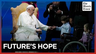 Pope urges Italians to have babies