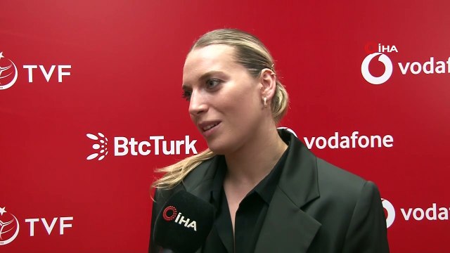 Cansu Özbay: Milli takım sezonu açıldığı için hepimiz çok heyecanlıyız