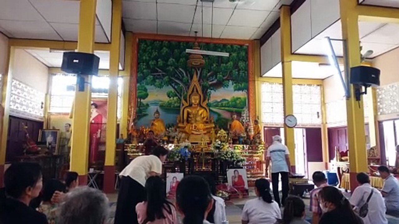 100 Tage tot #thailand  #tot #thailand2023  #tod #Totenfeier #Zeremonie #mönch #kloster