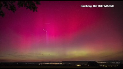 Le aurore boreali nei cieli del Nord Europa durante la tempesta solare