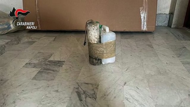 Castellammare di Stabia, ordigno micidiale in casa: l'esplosione