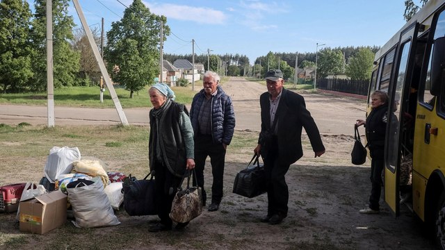 Guerre en Ukraine : une « bataille féroce » près de Kharkiv, des civils évacués