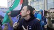 Zerocalcare tra i manifestanti pro Palestina dopo le tensioni al Salone del Libro