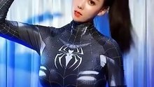 Cewek cantik cosplay spider woman
