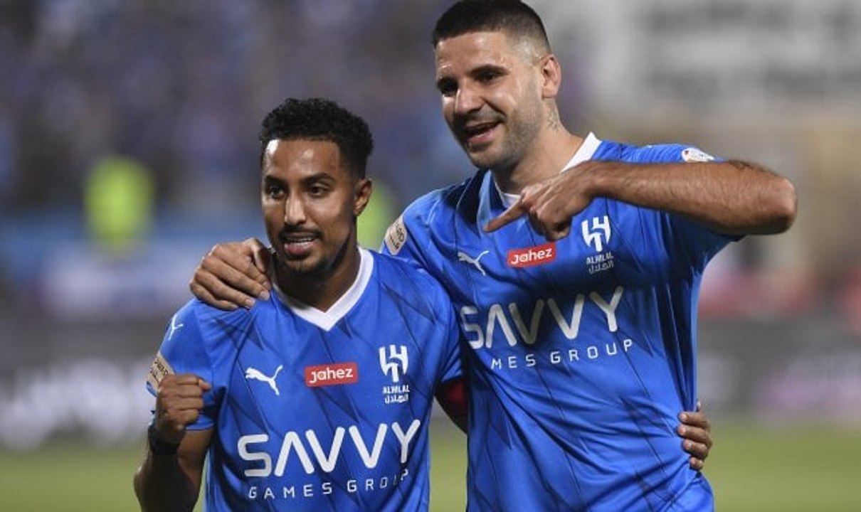 Al-Hilal remporte le titre de champion en dominant Al Hazem.