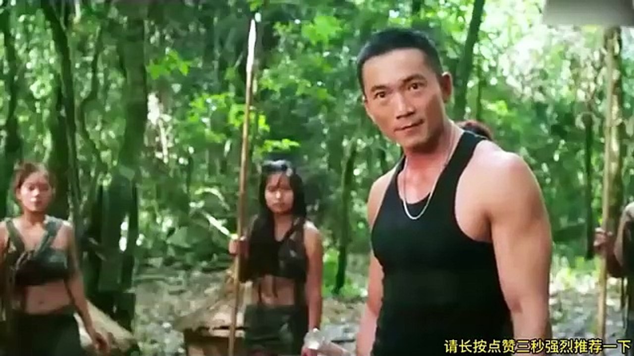 功夫大師帶一群美女叢林探險,血戰僱傭兵，格鬥、肉搏、飛刀全程勁爆#martialarts_#kungfu_#action(360p)