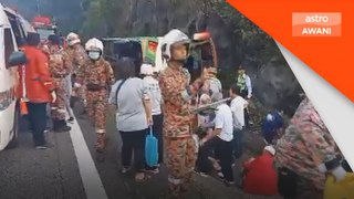 Bas terbalik di lebuh raya PLUS, 41 penumpang terselamat