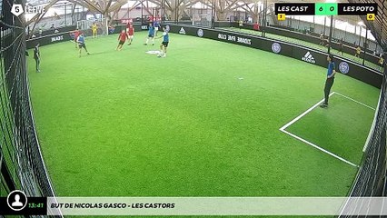 But de Nicolas GASCO - LES CASTORS