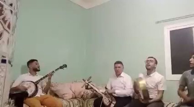 Raïss Mohamed bouazaoui et raison said achtouk:. Taguit anmoun