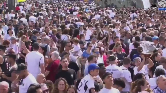 Ancelotti interrumpe la entrevista de Kroos dedo índice en alto con esta 'reprimenda': Kroos alucinaba