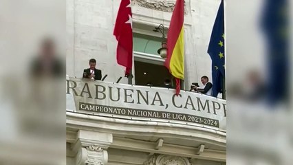 Şampiyon Real Madrid'de Arda güler balkondan taraftarı selamladı!