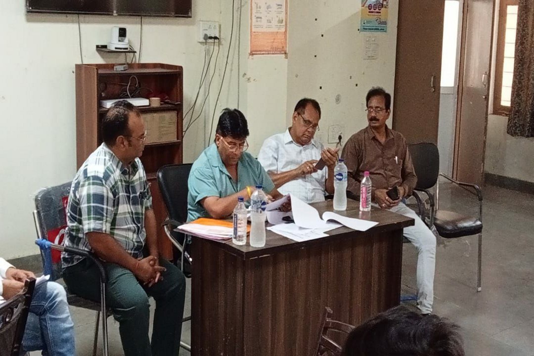 स्लम एरिया में 10 फीसदी ऑपरेशन लक्ष्य बढ़ाने के दिए निर्देश