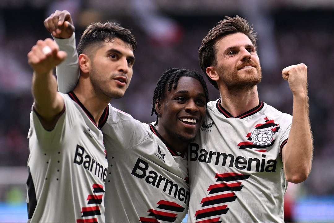 12 LEVERKUSEN
