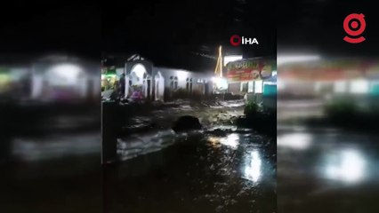Endonezya’da sel: 34 ölü