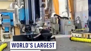 See the world’s largest 3D printer in action