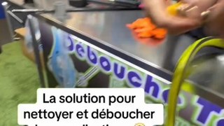 La solution pour nettoyer et déboucher les canalisations  (Note : Cette vidéo enregistrée à la Foire de Paris ne fait l’objet d’aucune contrepartie)