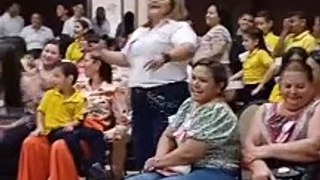 Día de las Madres es celebrado con 'chancletazos' en Honduras