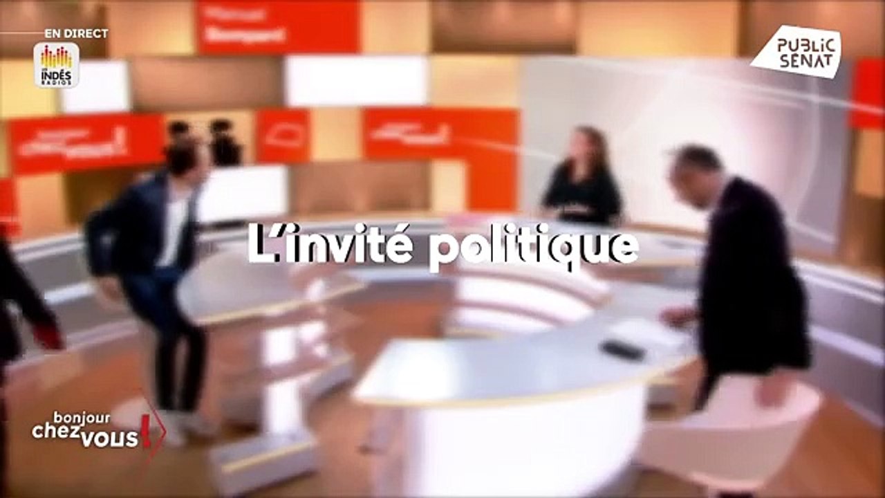 Les questions des deux journalistes...