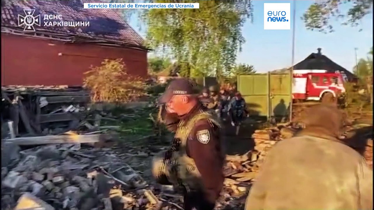 Miles de civiles ucranianos huyen de la ofensiva rusa en Járkov