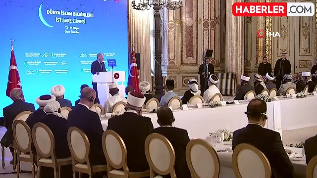 Cumhurbaşkanı Erdoğan: Uluslararası hukuka bağlı devlet gibi değil de eli kanlı bir terör örgütü gibi hareket edenlerden insanlık bekleyemeyiz
