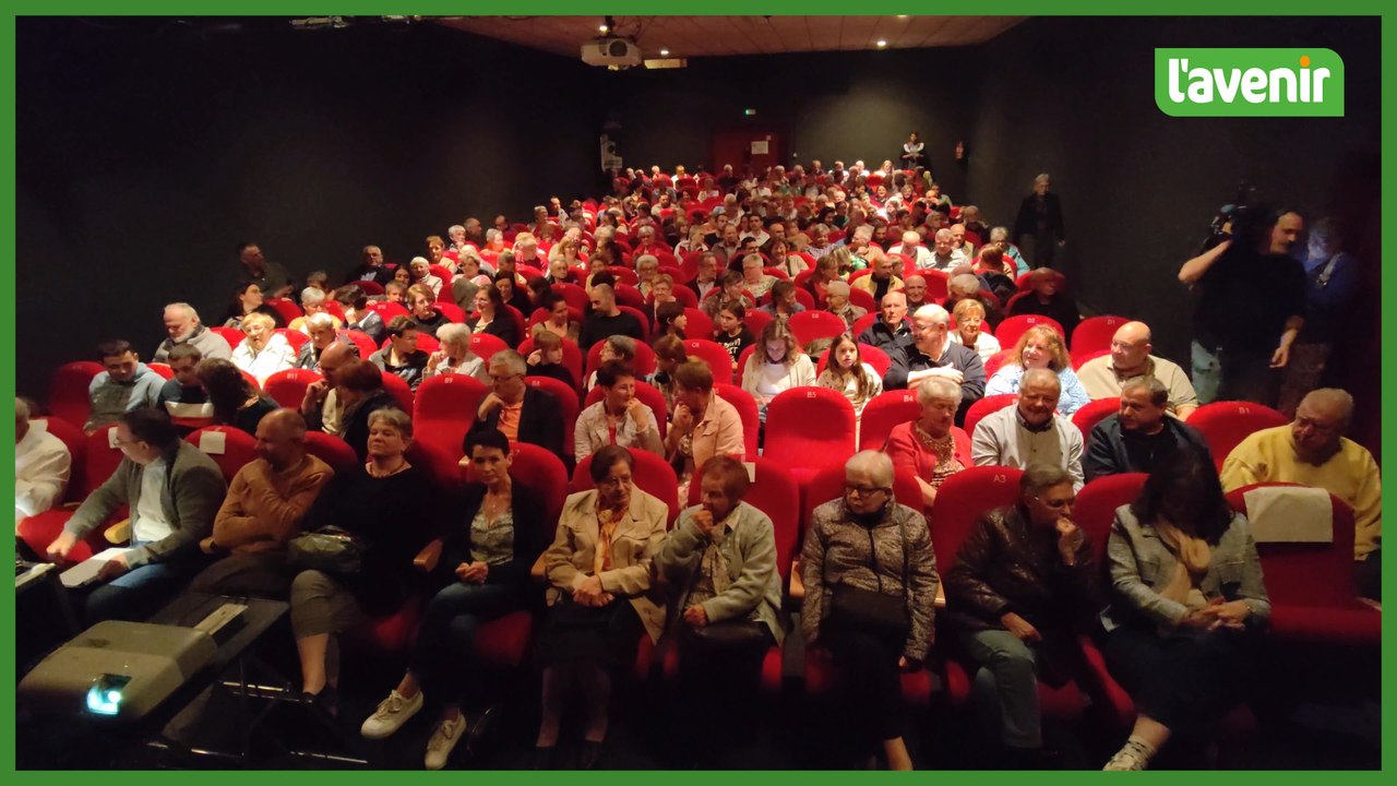 Gisèle Rollus raconte l'Offensive des Ardennes dans son village, Sainlez, lorsqu'elle avait 7 ans