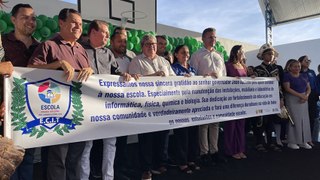 Orçada em R$ 4,6 milhões, João Azevêdo e Bal Lins entregam reforma de escola em São José de Piranhas