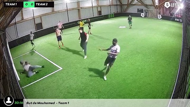Mouhamed  12/05 à 22:46 - Football Terrain 4 (LeFive P18)