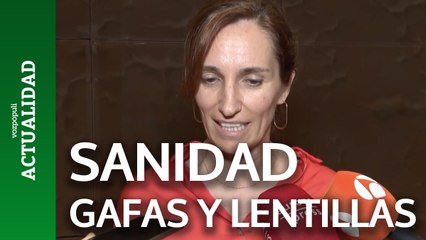 Sanidad dice que "trabajará" para comenzar a financiar gafas y lentillas a partir de 2025