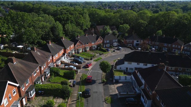 What are the best mortgages and savings offers available now - an expert explains