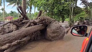 Las inundaciones dejan decenas de muertos en Indonesia