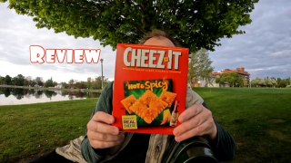 CHEEZ IT Hot & Spicy With Real Cheese Review