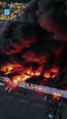 Un incendio en Varsovia convierte en cenizas un centro comercial