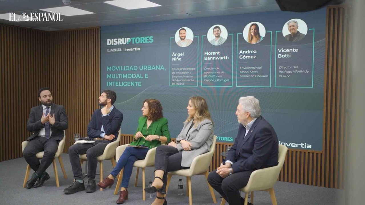 Mesa sobre movilidad urbana 'Encuentros Disruptores'