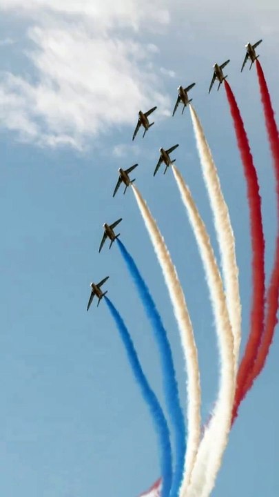 Así llegó la llama Olímpica a Francia.