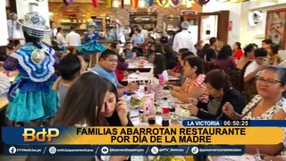 ¡Hasta 4 horas de espera! Familias realizaron largas colas en restaurantes por Día de la Madre