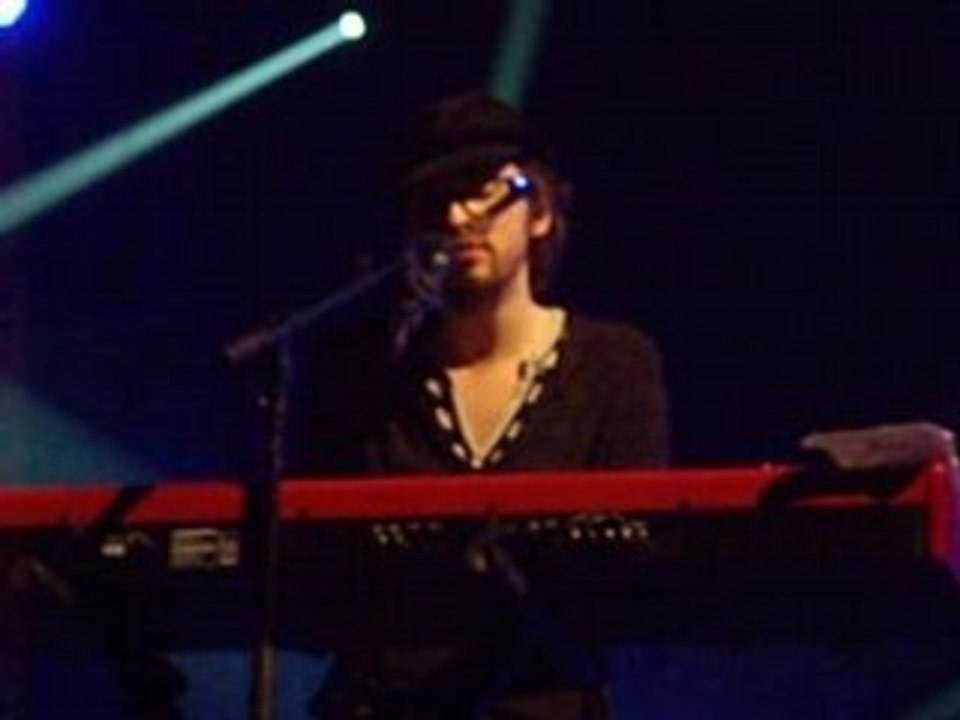 Concert Christophe Willem 07-04-08 Des nues (fin)