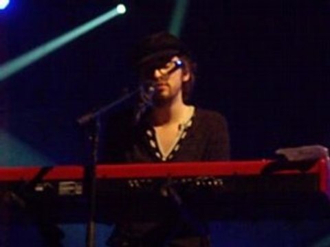 Concert Christophe Willem 07-04-08 Des nues (fin)